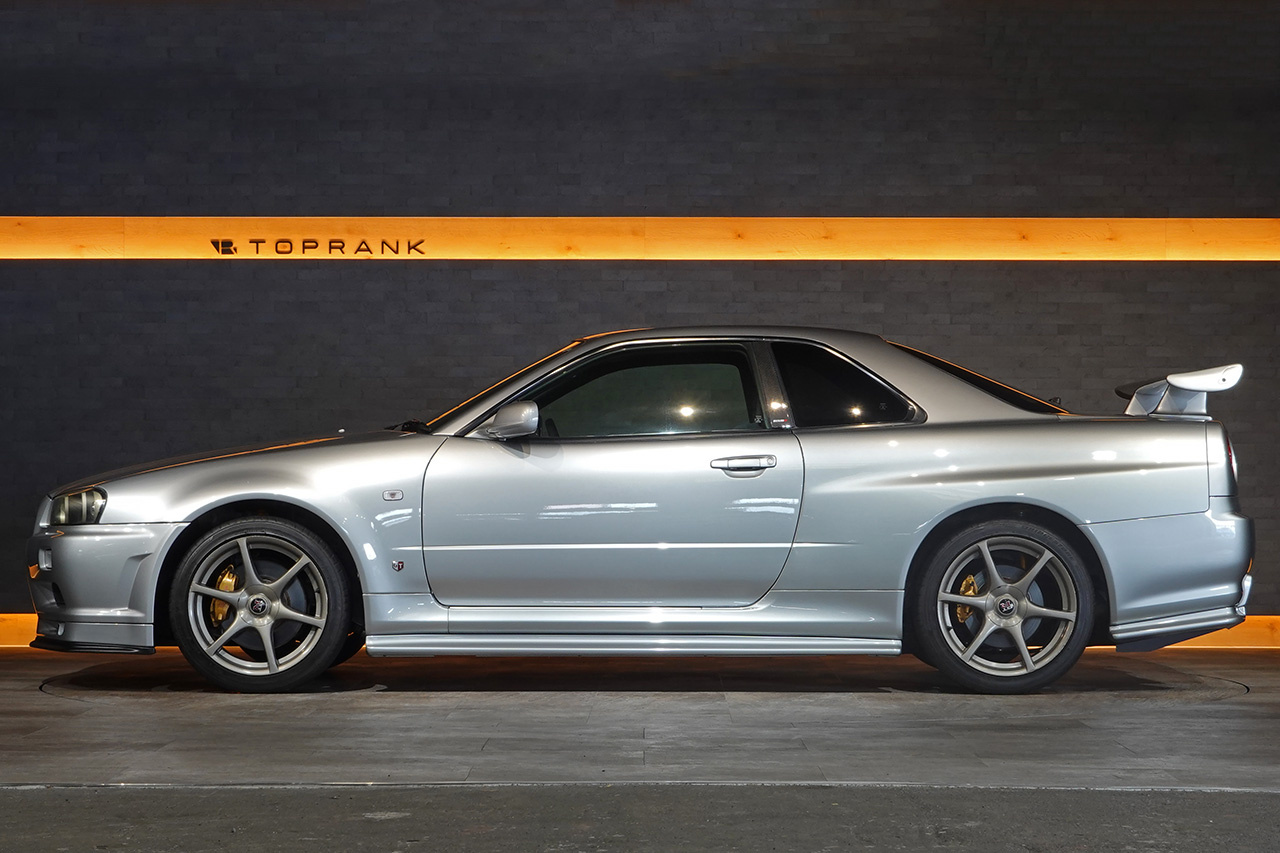 Nissan Skyline Introduced Glamorous Road Trips to Japan