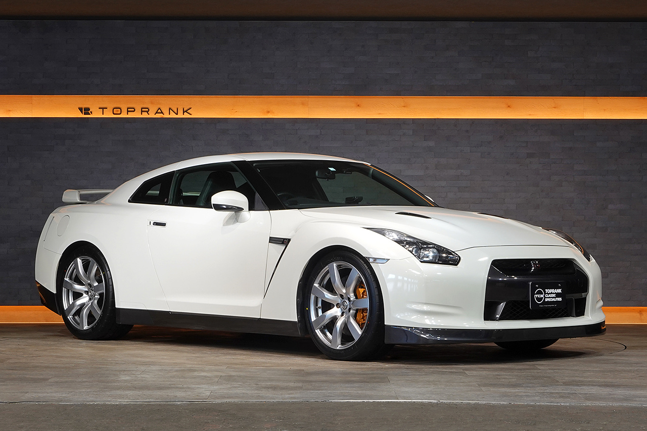 日産 GT-R R35 GT-R