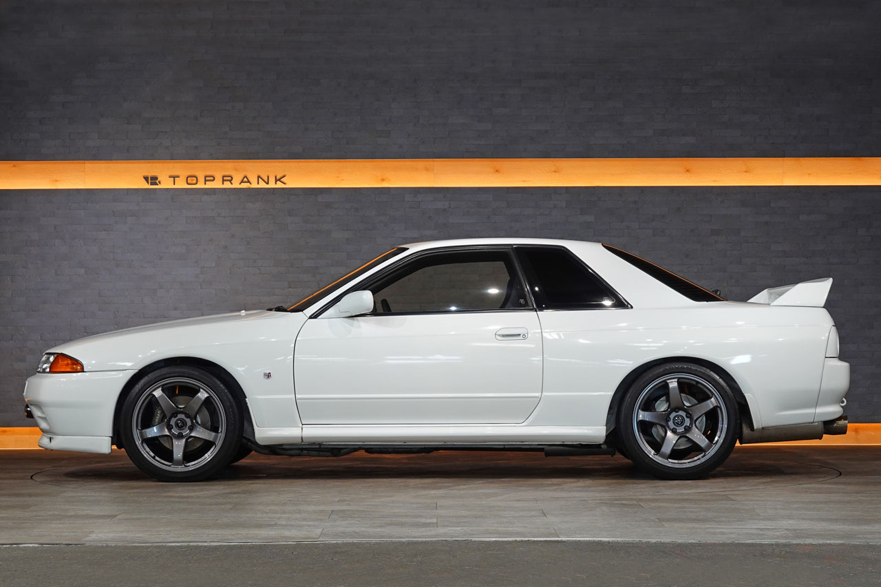 日産 スカイラインGT-R BNR32 R32 スカイラインGT-R