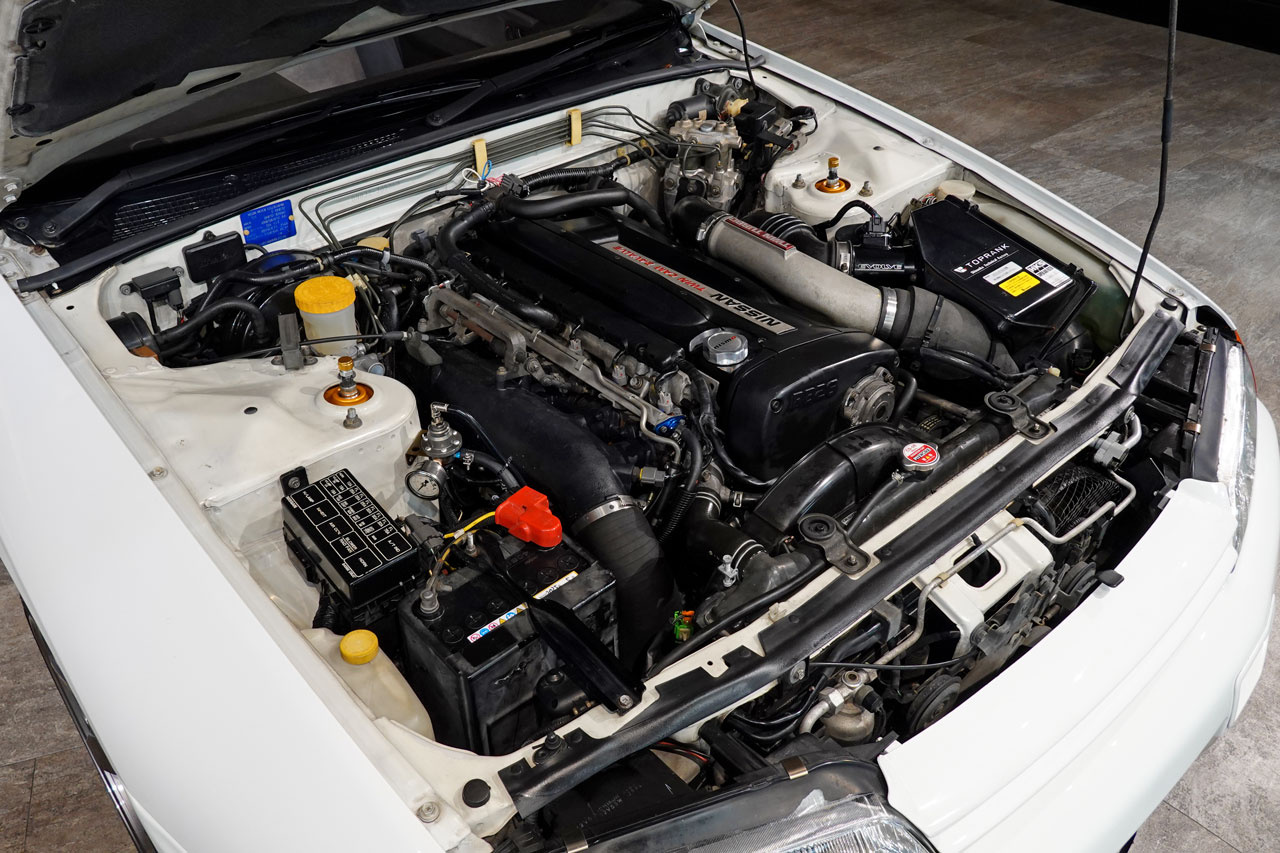 日産 スカイラインGT-R BNR32 R32 スカイラインGT-R