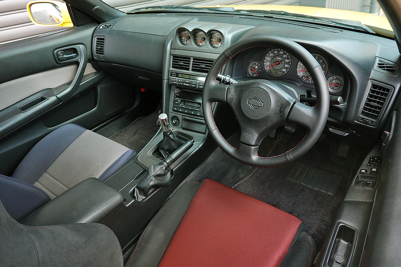 日産 スカイラインクーペ ER34 Skyline 25GTターボ