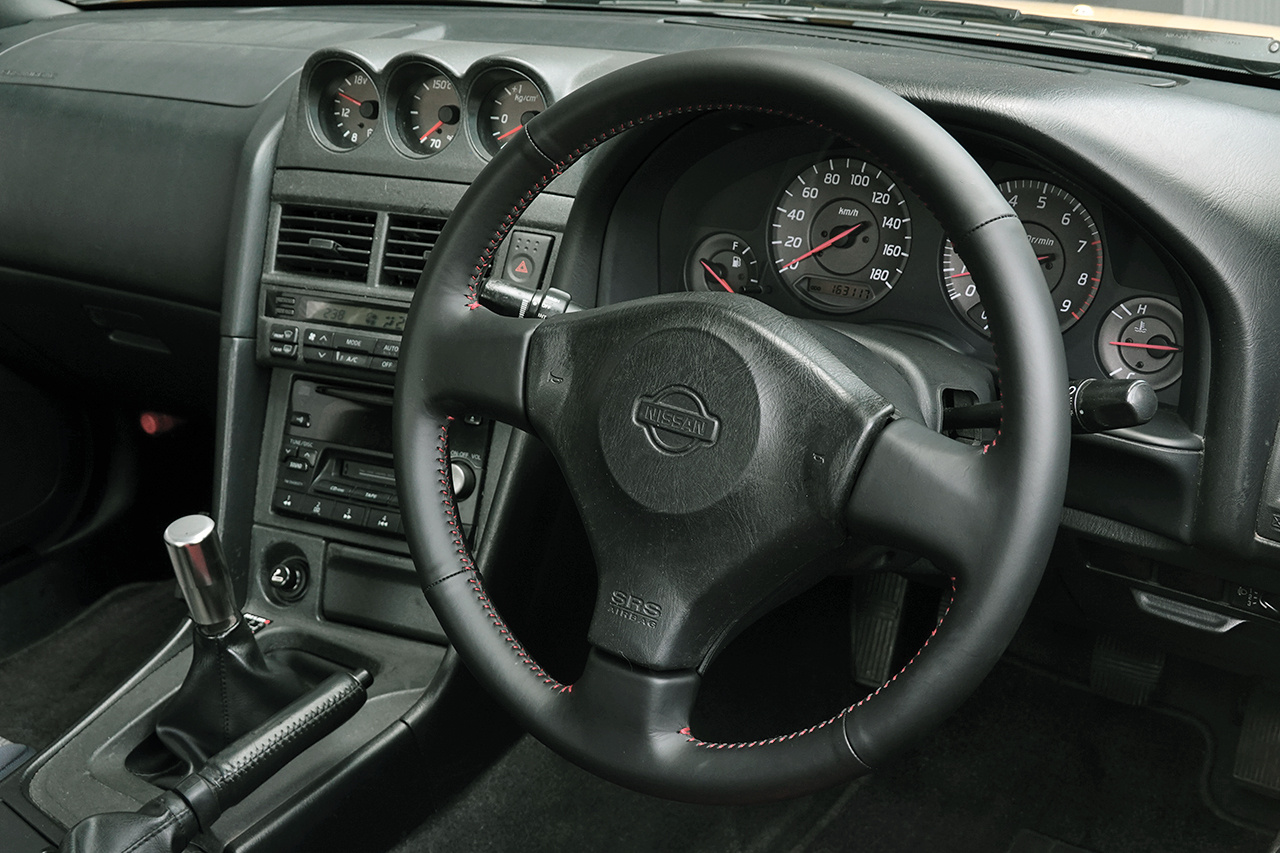 日産 スカイラインクーペ ER34 Skyline 25GTターボ