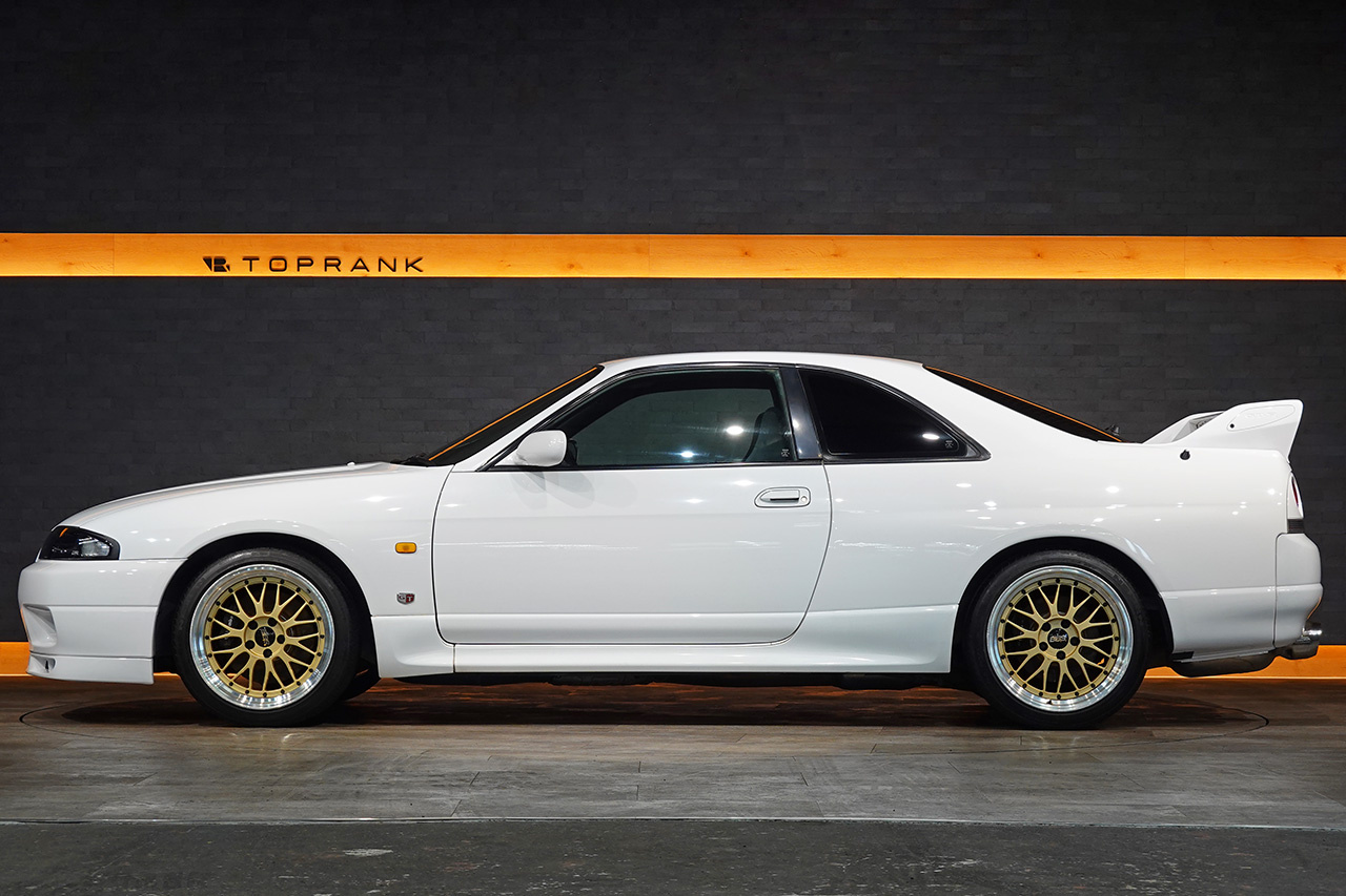 日産 スカイラインGT-R BCNR33 R33 スカイラインGT-R