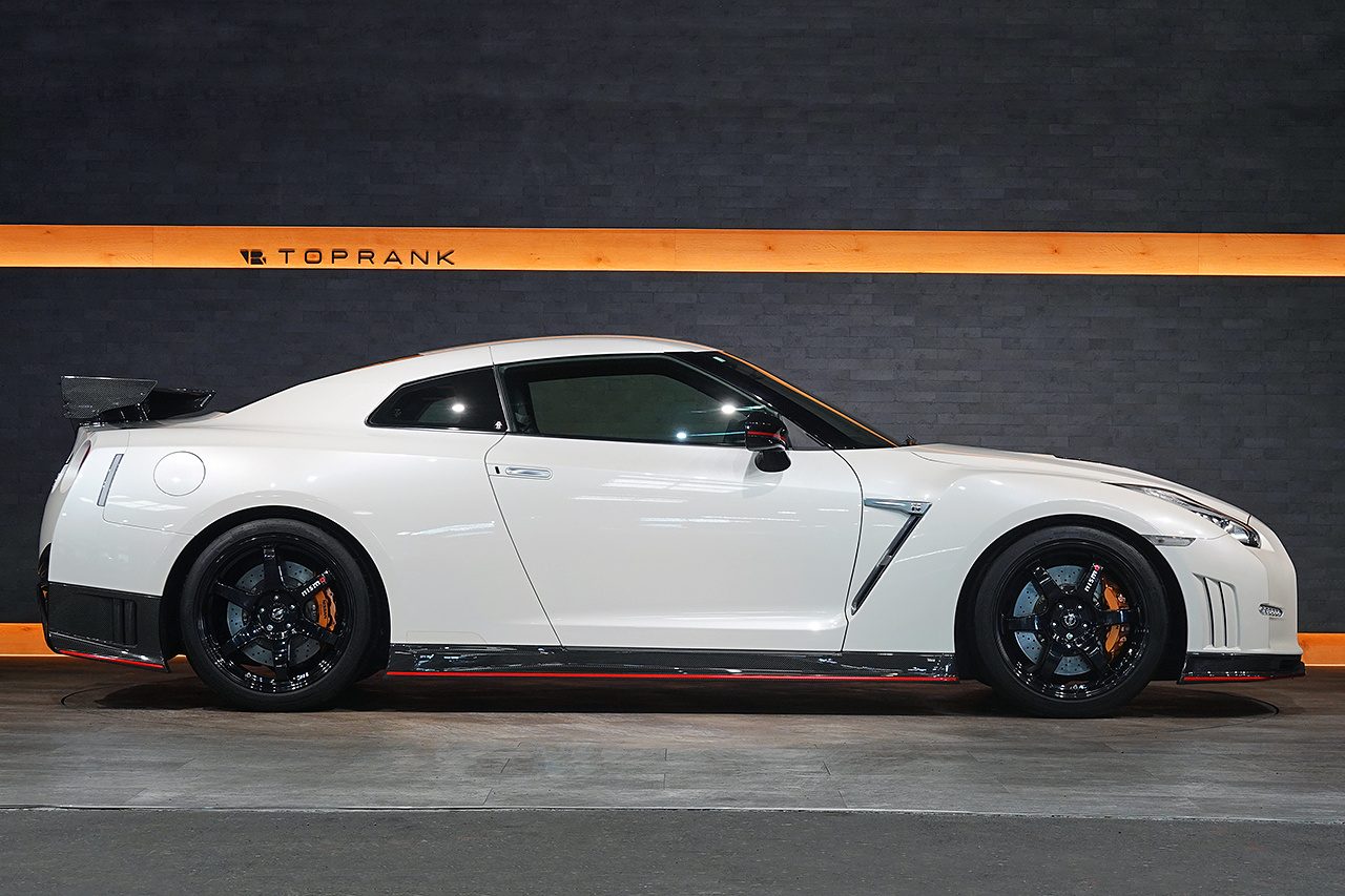 日産 GT-R R35 GT-R Nismo