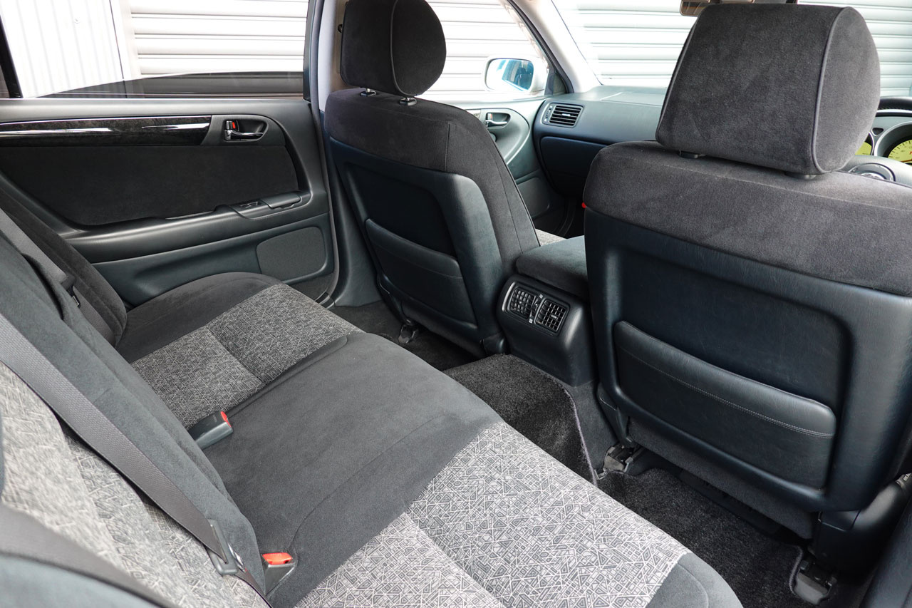 トヨタ アリスト JZS161 アリストVA300 TOM'S