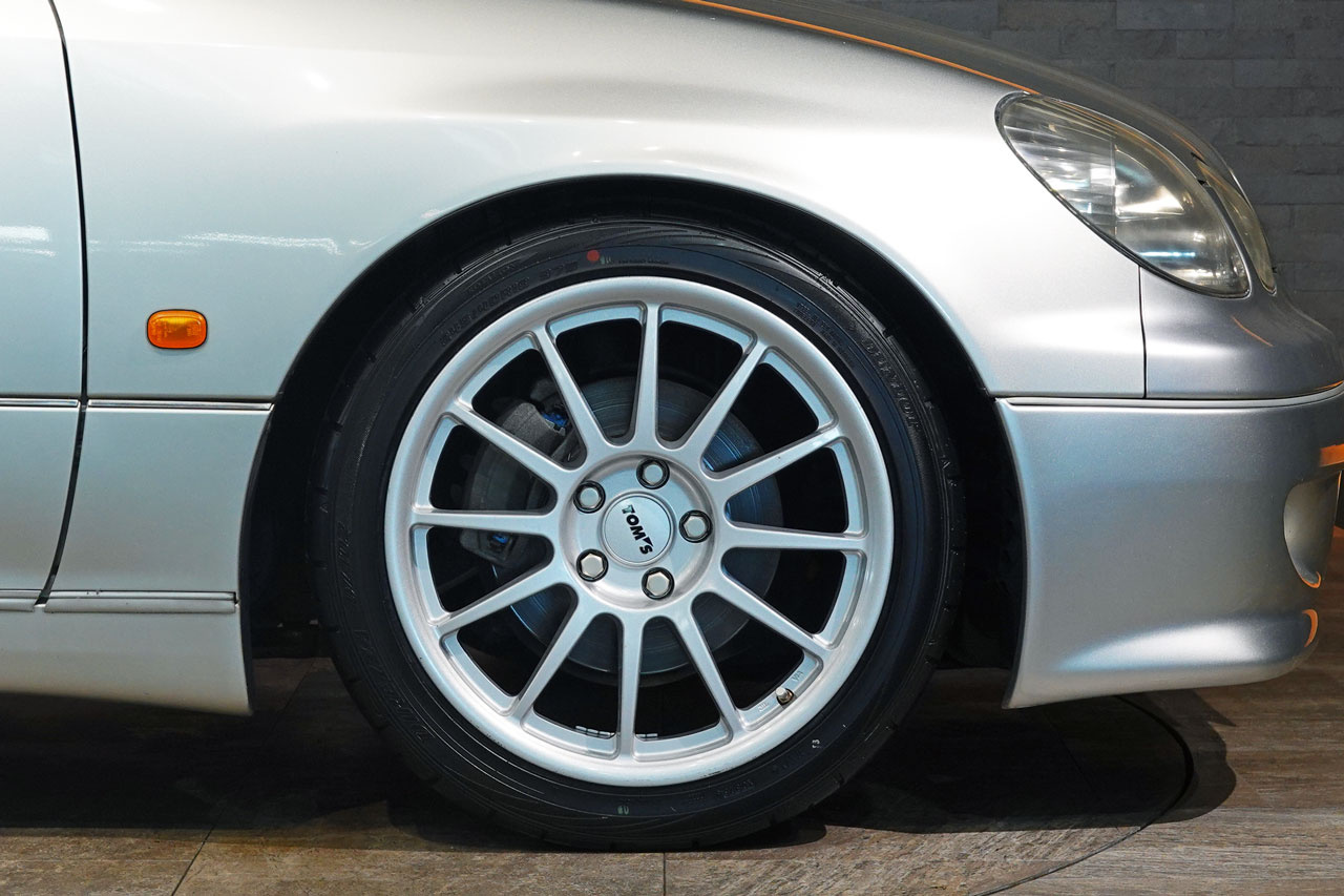 トヨタ アリスト JZS161 アリストVA300 TOM'S