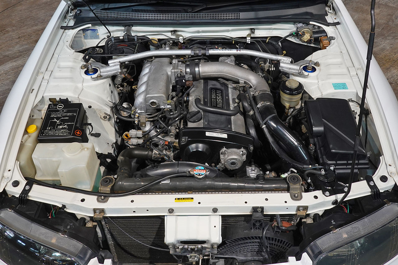 日産 スカイラインクーペ ECR33 スカイライン GTS25t Type M