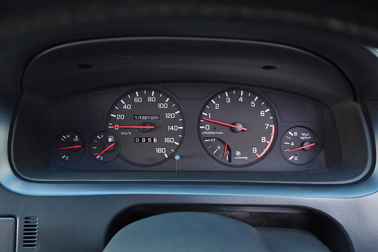 日産 スカイラインクーペ ECR33 スカイライン GTS25t Type M