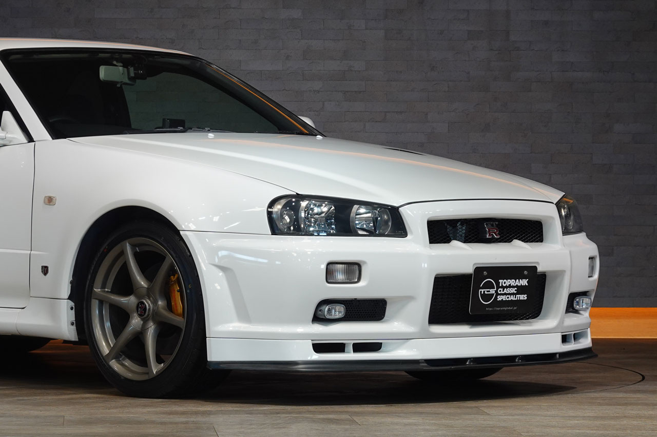 日産 スカイラインGT-R BNR34 R34 スカイラインGT-R  Vスペック2ニュル