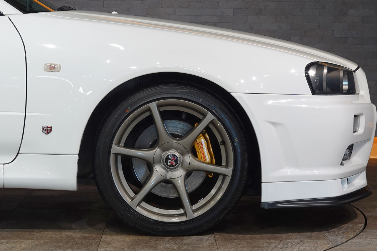 日産 スカイラインGT-R BNR34 R34 スカイラインGT-R  Vスペック2ニュル