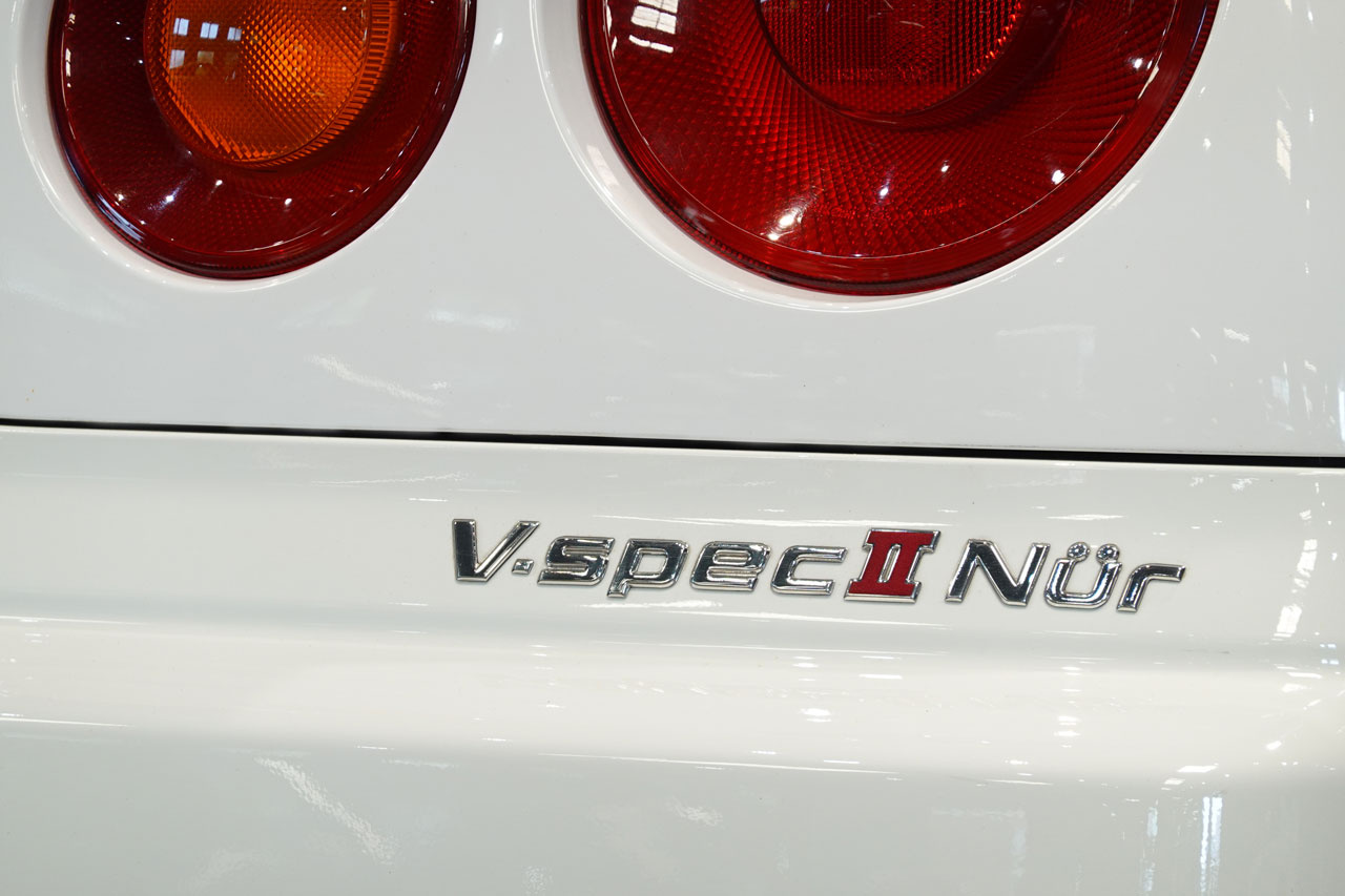 日産 スカイラインGT-R BNR34 R34 スカイラインGT-R  Vスペック2ニュル
