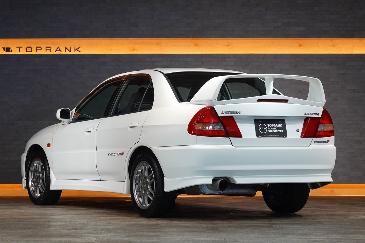 三菱 ランサーエボリューション CN9A ランサー GSR エボリューション IV
