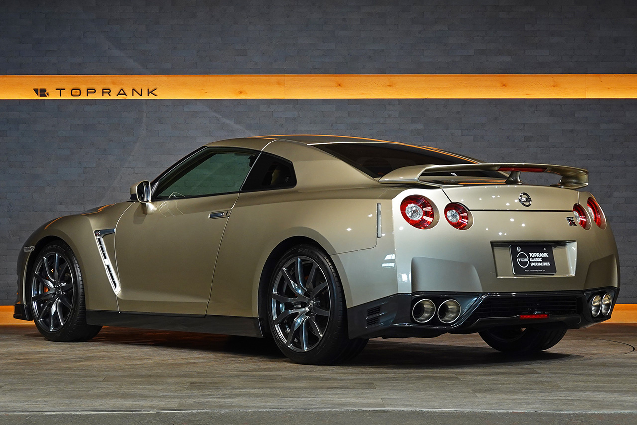 日産 GT-R R35 GT-R 45thアニバーサリー