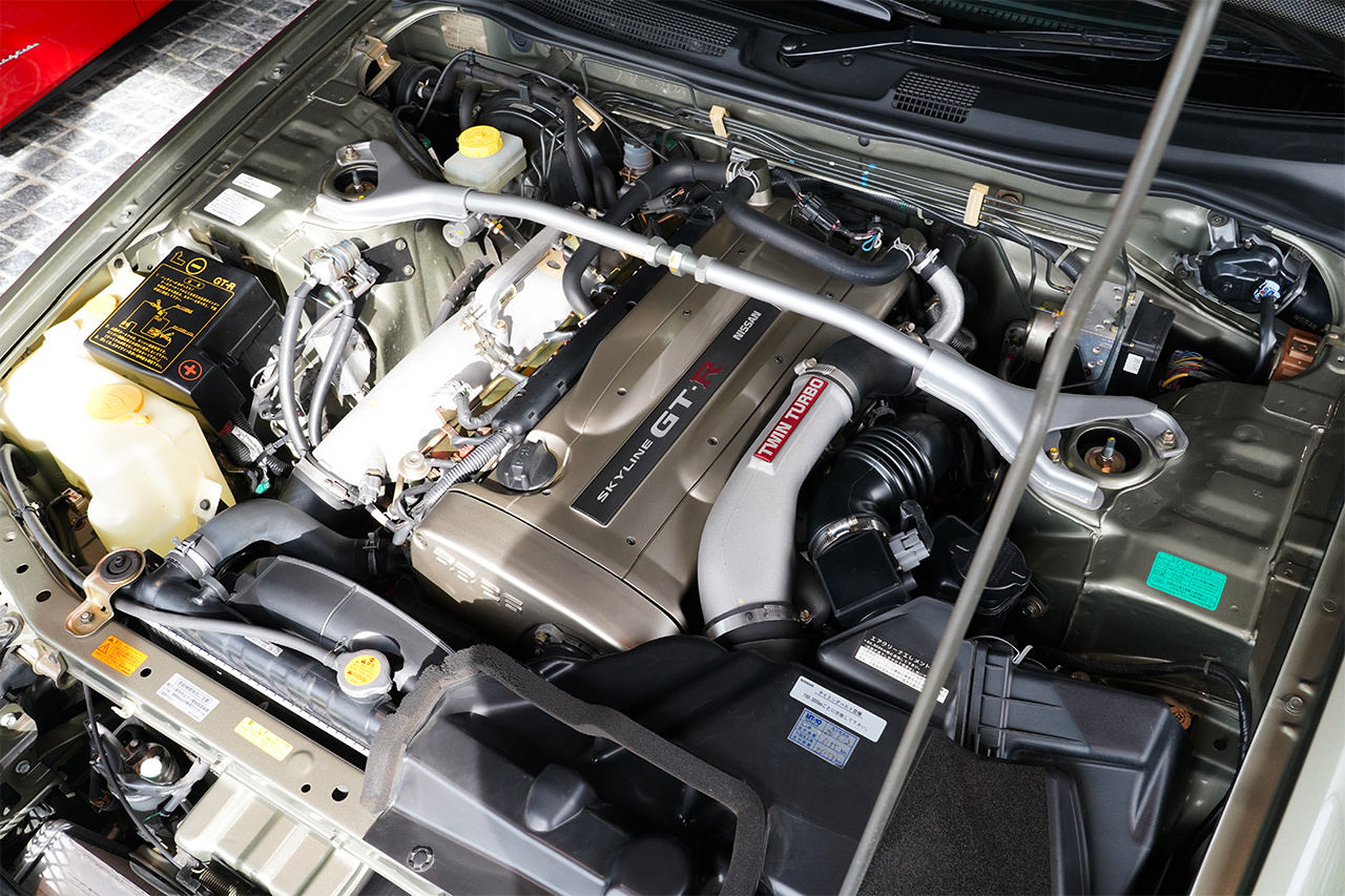 日産 スカイラインGT-R BNR34 R34 スカイラインGT-R  Vスペック2ニュル