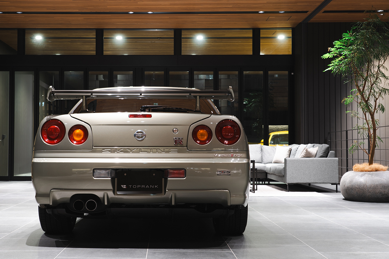 日産 スカイラインGT-R BNR34 R34 スカイラインGT-R  Vスペック2ニュル