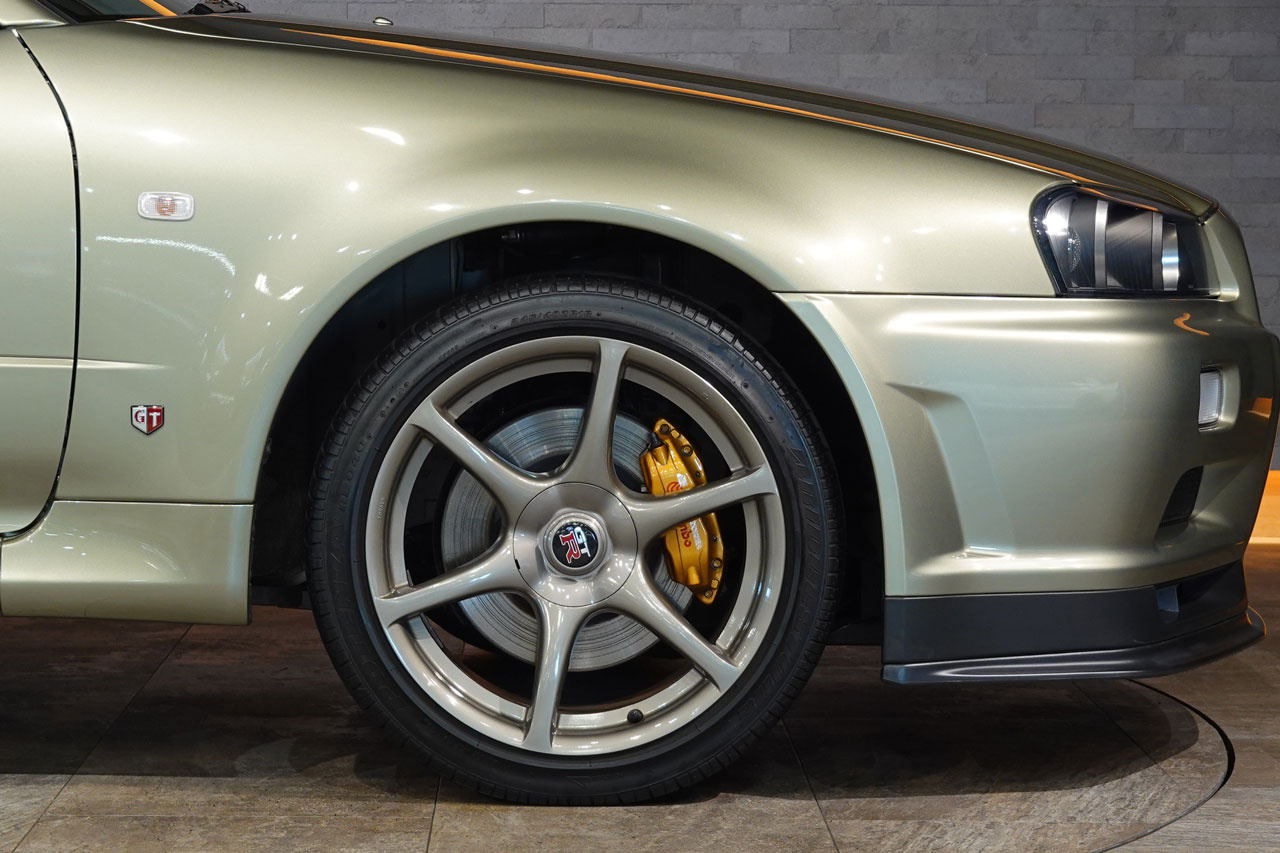 日産 スカイラインGT-R BNR34 R34 スカイラインGT-R  Vスペック2ニュル