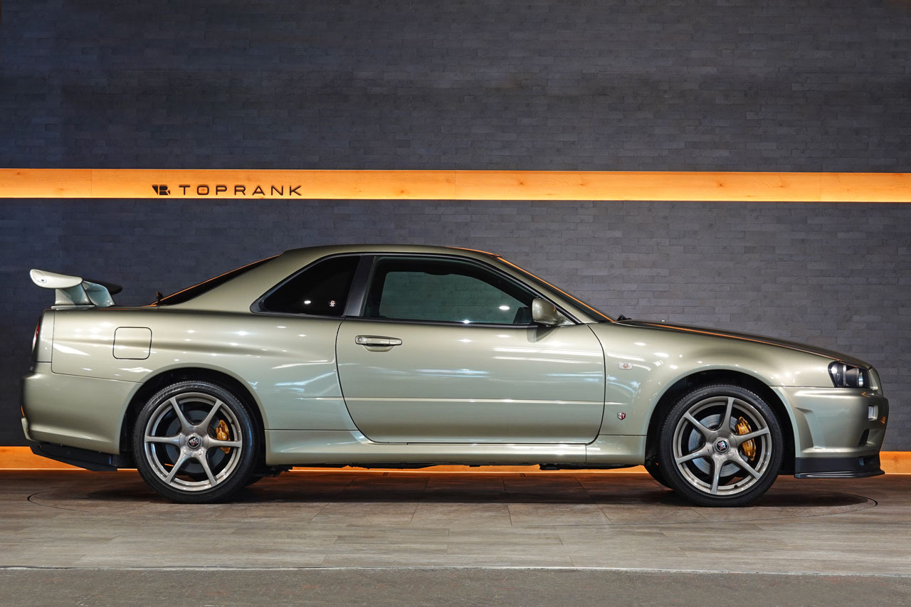 日産 スカイラインGT-R BNR34 R34 スカイラインGT-R  Vスペック2ニュル