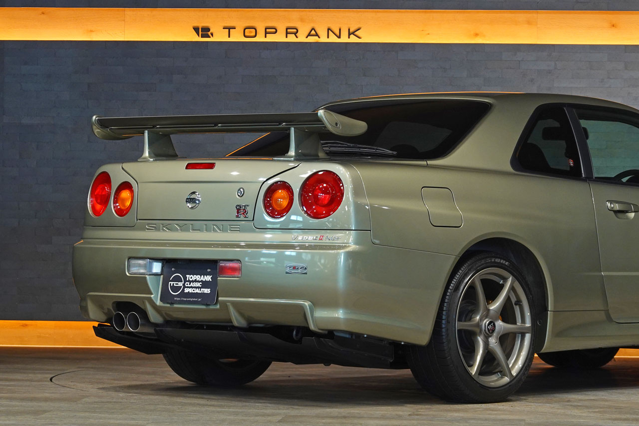 日産 スカイラインGT-R BNR34 R34 スカイラインGT-R  Vスペック2ニュル