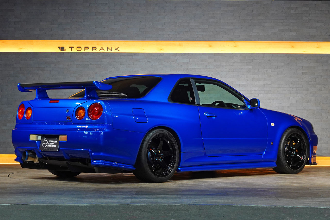 日産 スカイラインGT-R BNR34 R34 スカイラインGT-R  Vスペック2