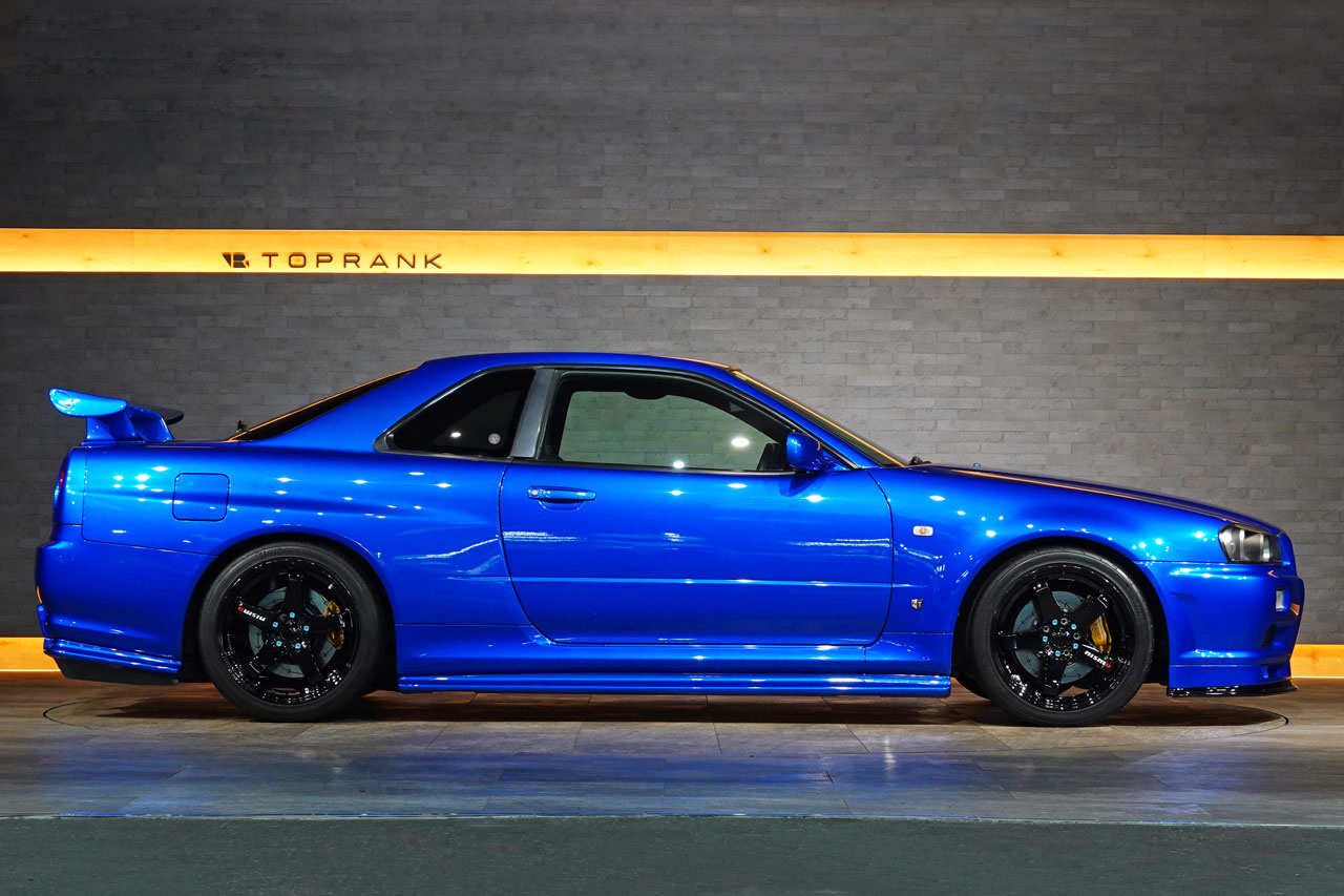 日産 スカイラインGT-R BNR34 R34 スカイラインGT-R  Vスペック2