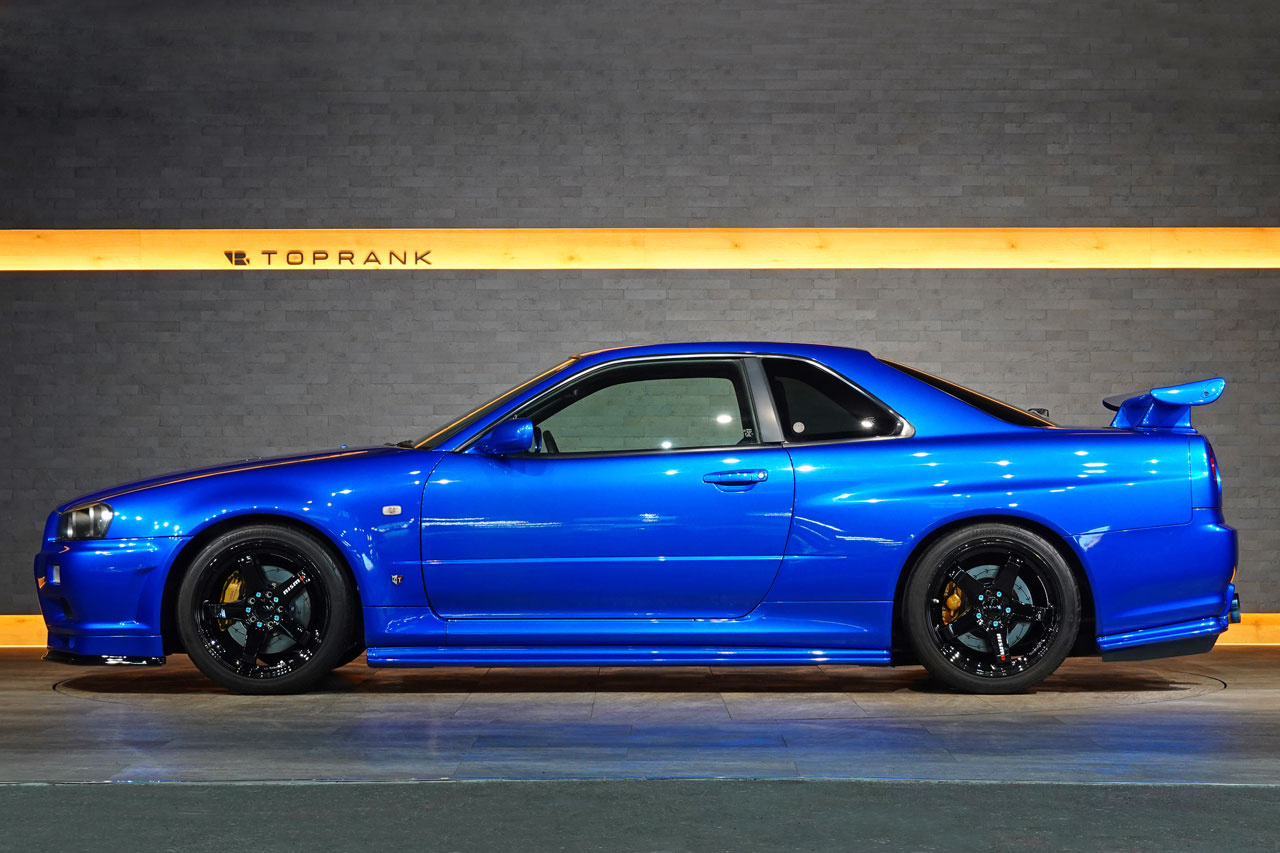 日産 スカイラインGT-R BNR34 R34 スカイラインGT-R  Vスペック2
