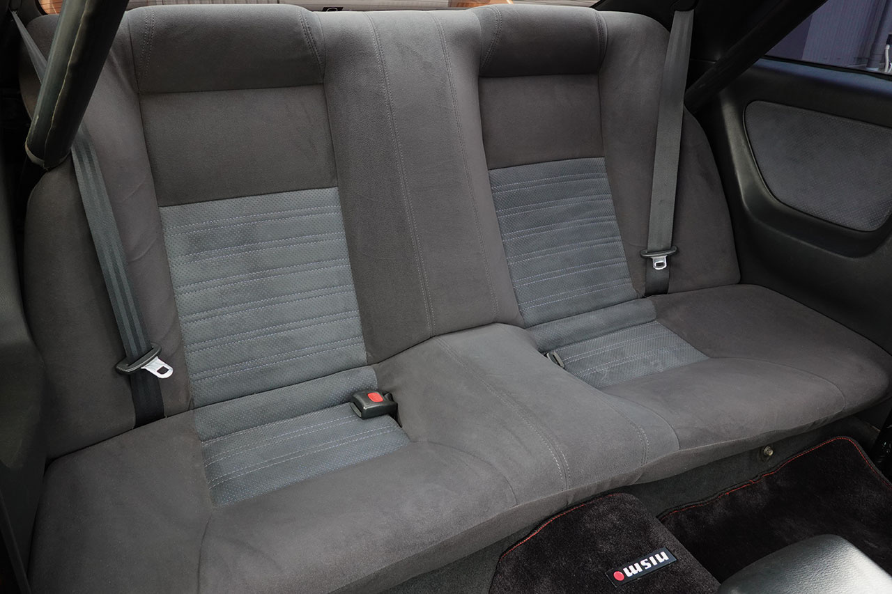 日産 スカイラインGT-R BCNR33 R33 スカイラインGT-R Vスペック