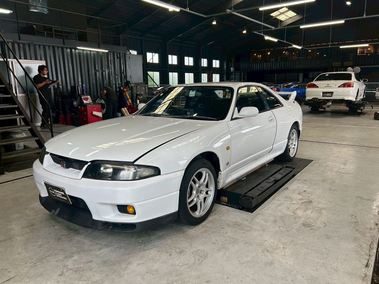日産 スカイライン 