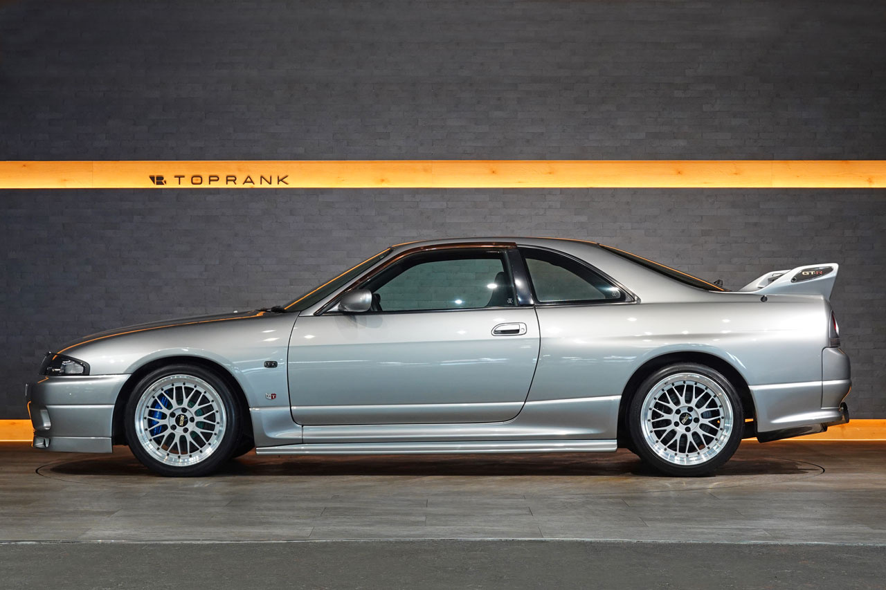 日産 スカイラインGT-R BCNR33 R33 スカイラインGT-R