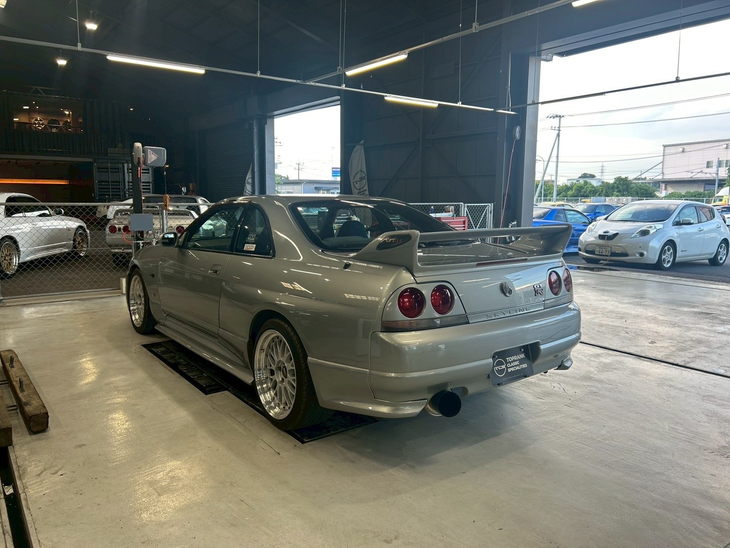日産 スカイライン 