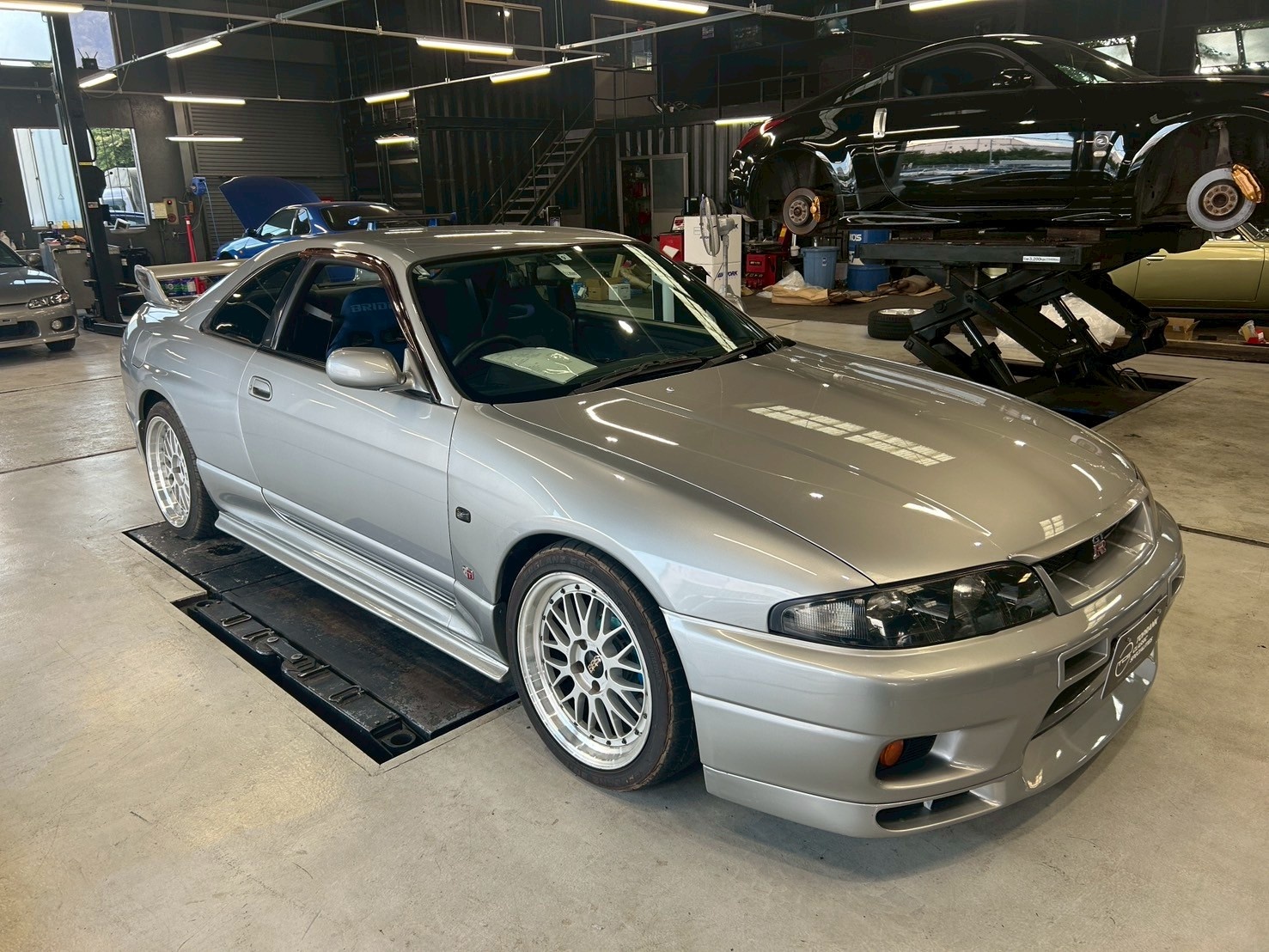 日産 スカイライン 