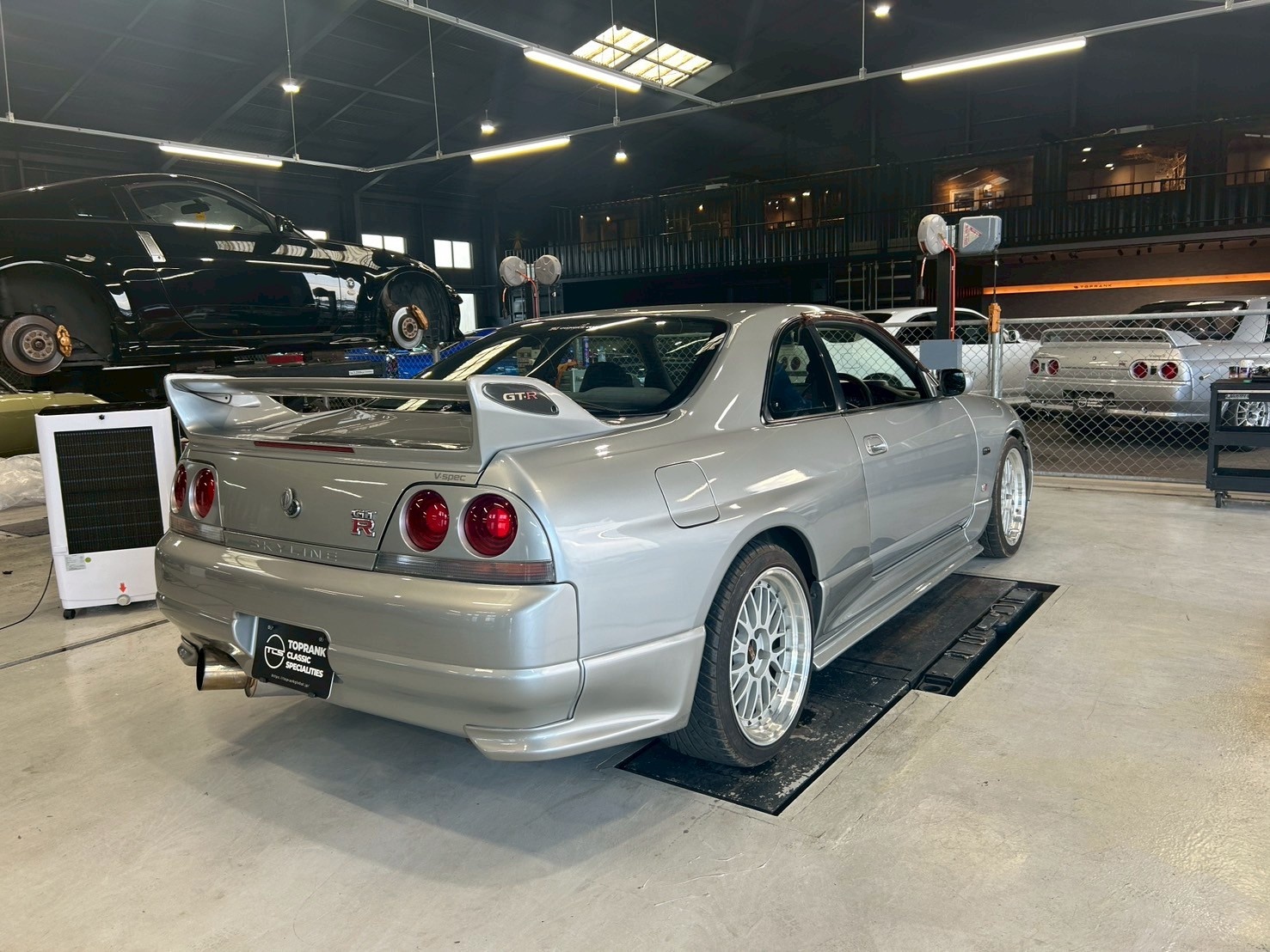 日産 スカイライン 