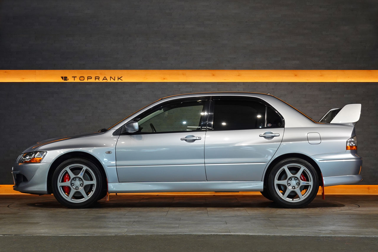 三菱 ランサーエボリューション CT9A ランサー GSR エボリューション 8