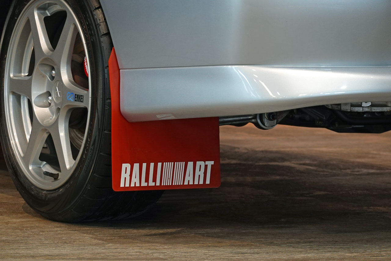 三菱 ランサーエボリューション CT9A ランサー GSR エボリューション 8