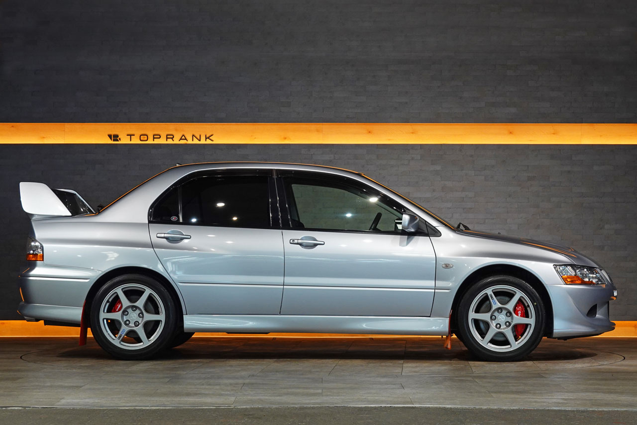 三菱 ランサーエボリューション CT9A ランサー GSR エボリューション 8