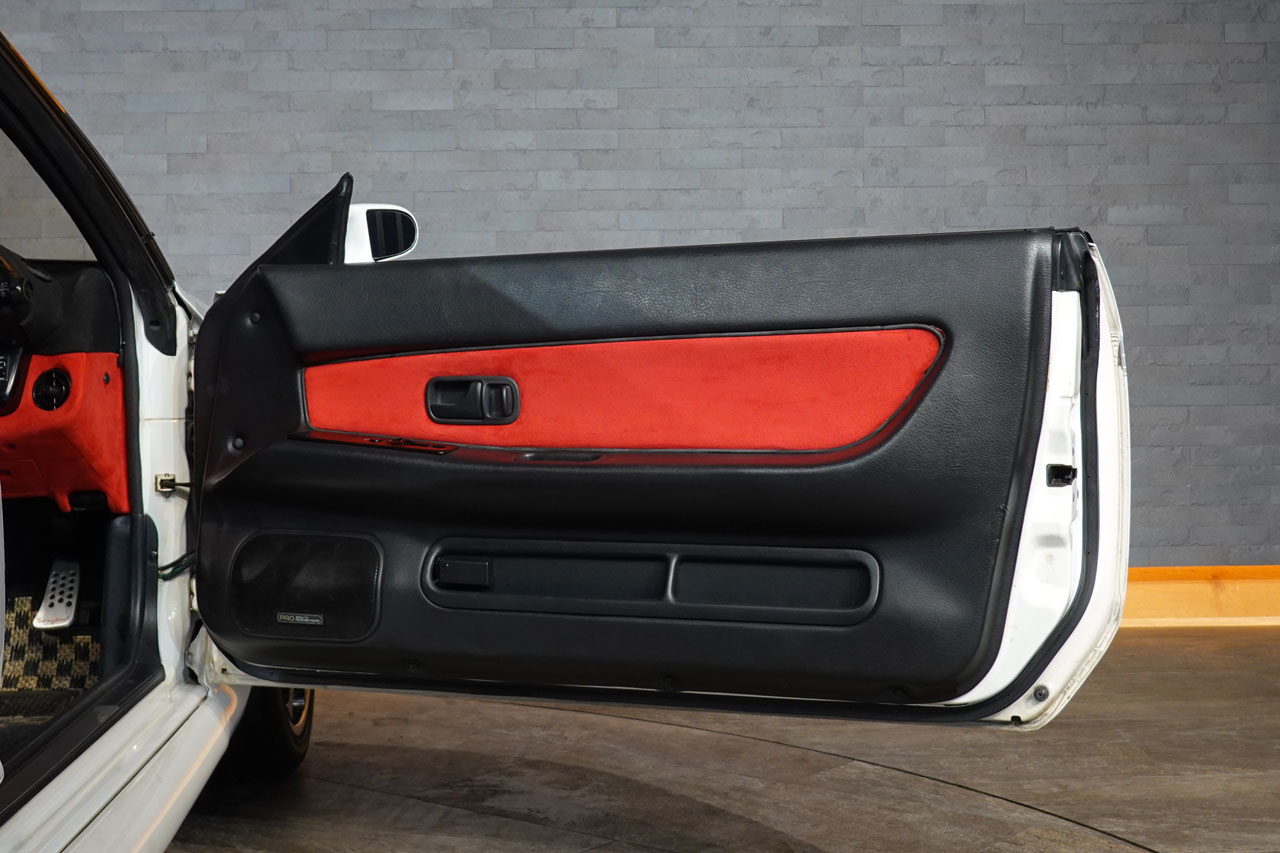 トミーカイラ M30 HCR32 R32 スカイライン トミーカイラ M30