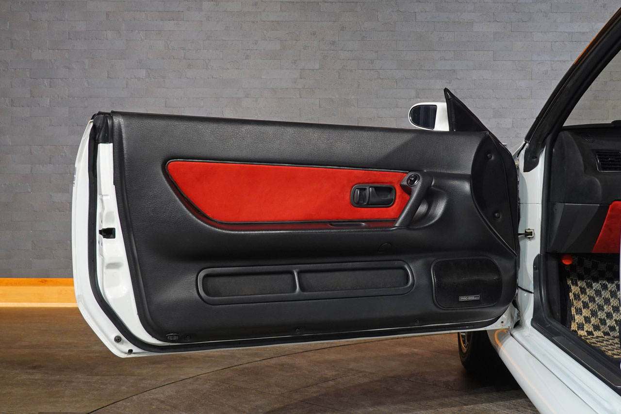 トミーカイラ M30 HCR32 R32 スカイライン トミーカイラ M30