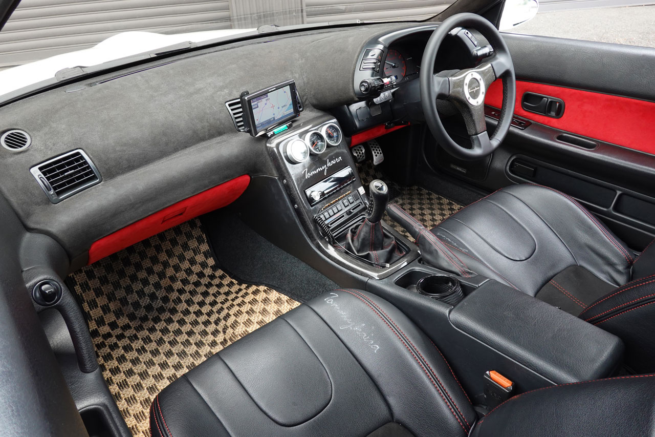 トミーカイラ M30 HCR32 R32 スカイライン トミーカイラ M30