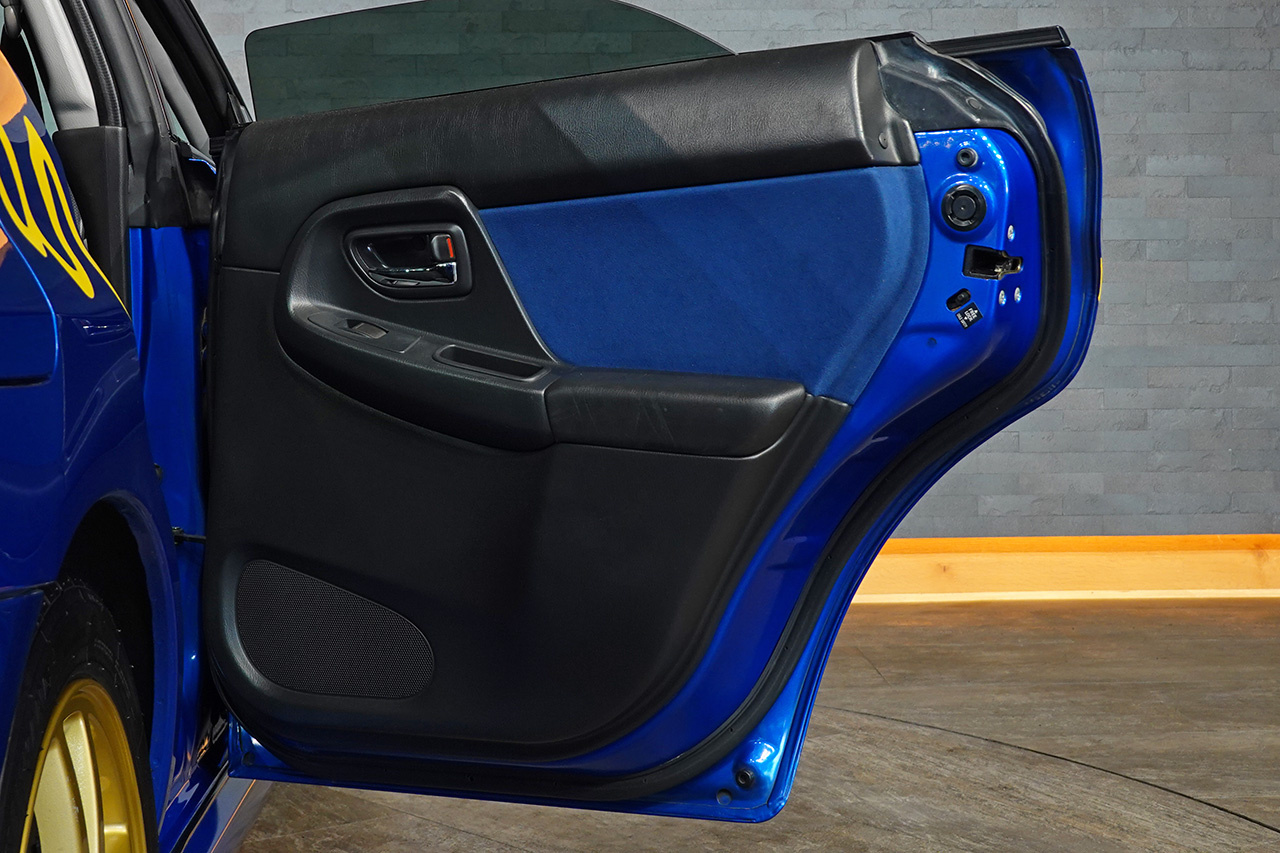 スバル インプレッサSTI インプレッサ WRX STI Tommykaira M20b 2.2