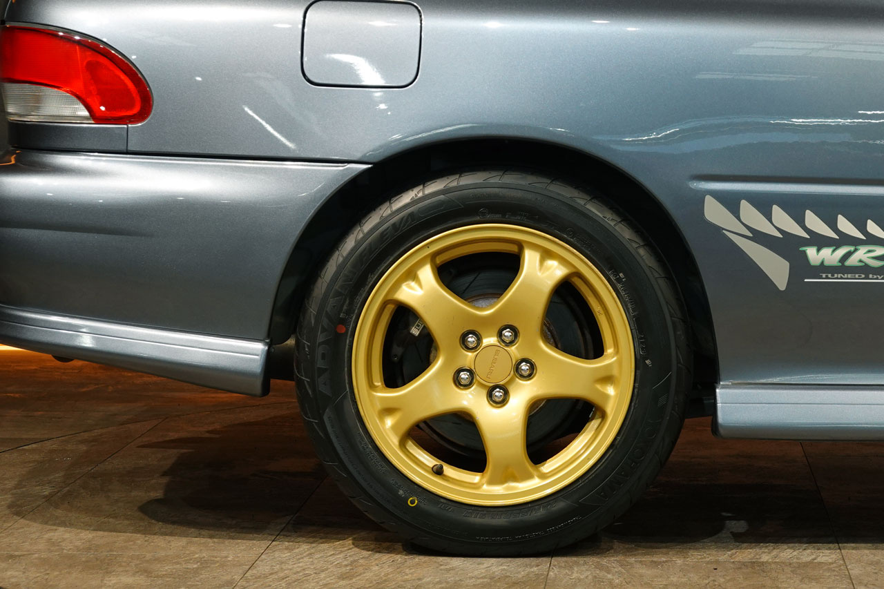 スバル インプレッサ GC8 インプレッサ WRX タイプR STi バージョン5