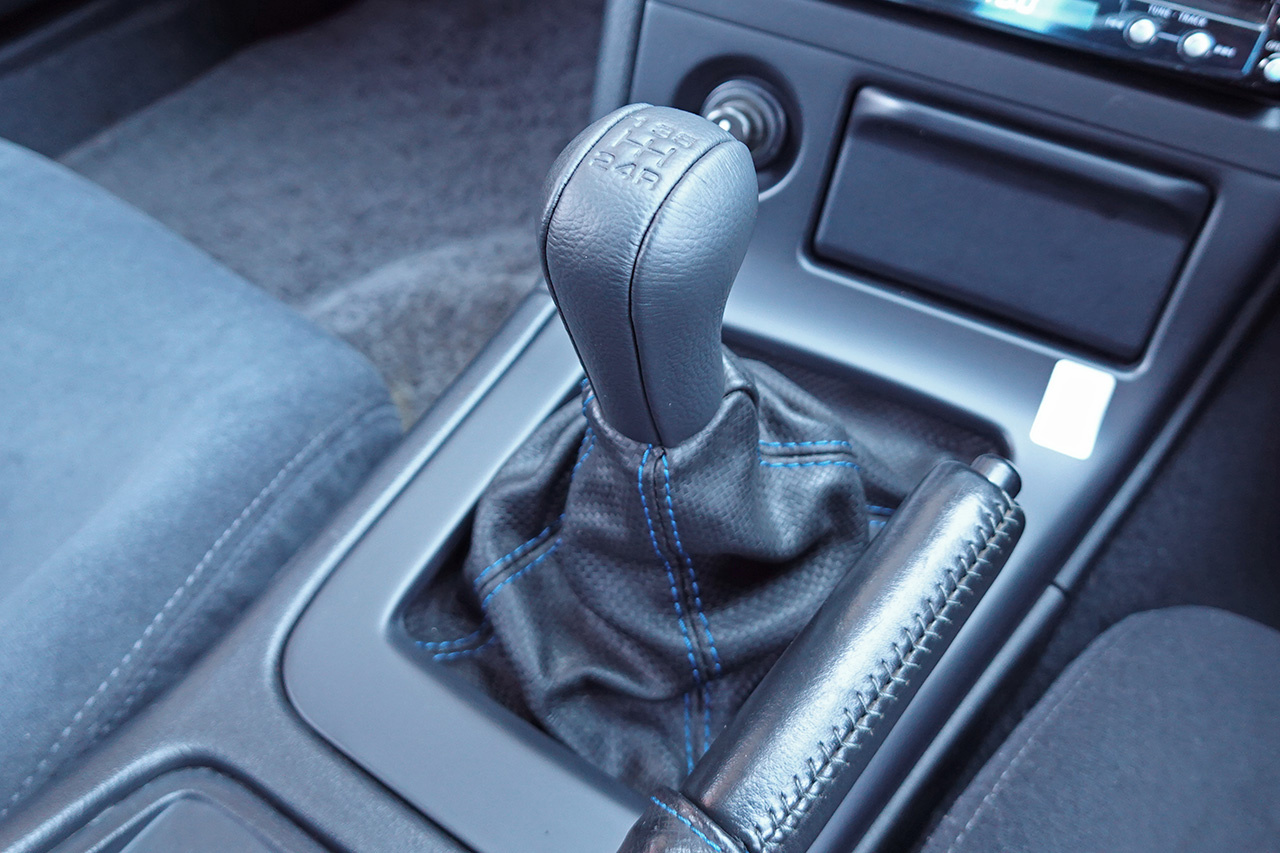 日産 スカイラインGT-R BCNR33 R33 スカイラインGT-R V-Spec