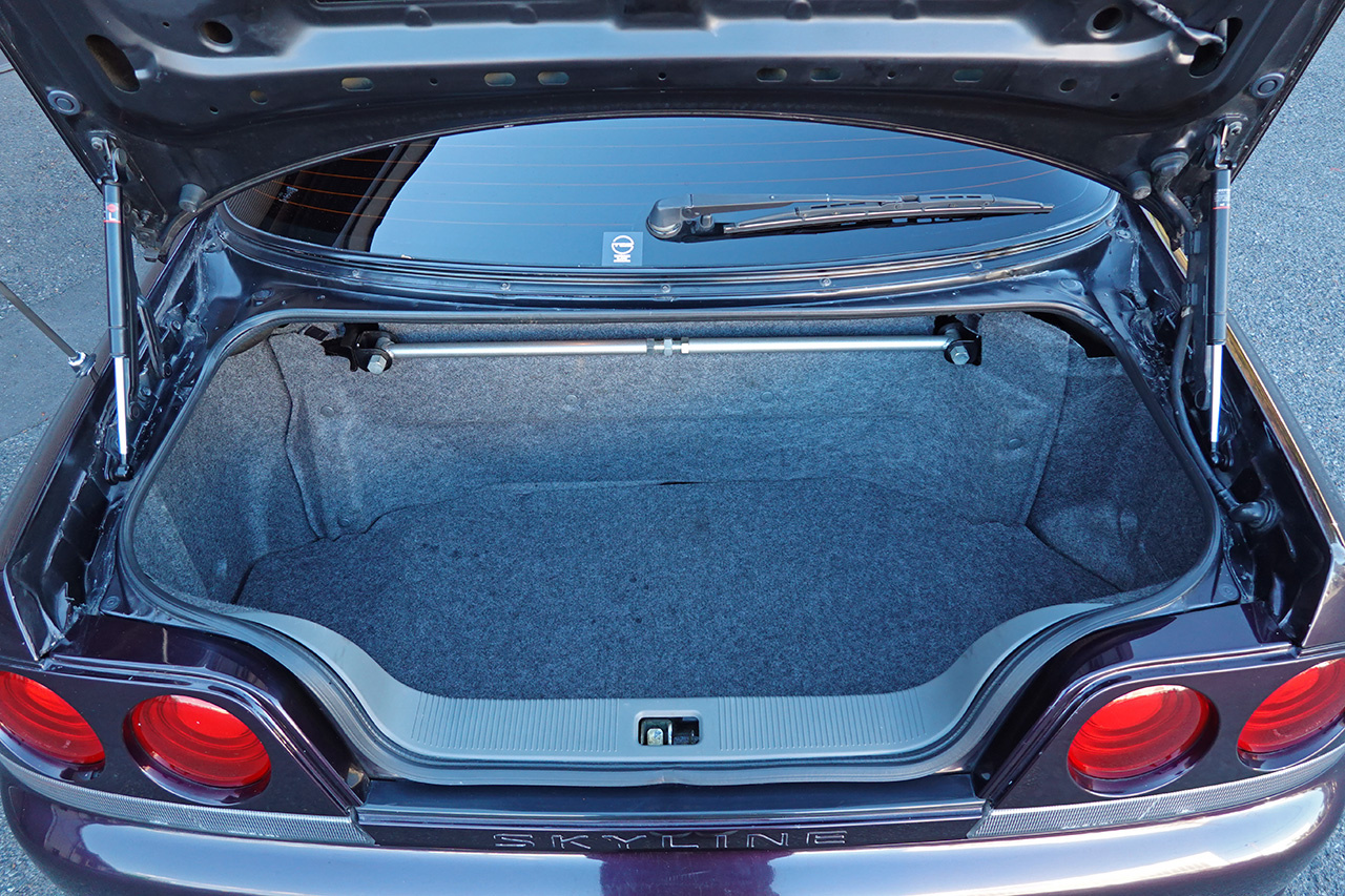 日産 スカイラインGT-R BCNR33 R33 スカイラインGT-R V-Spec