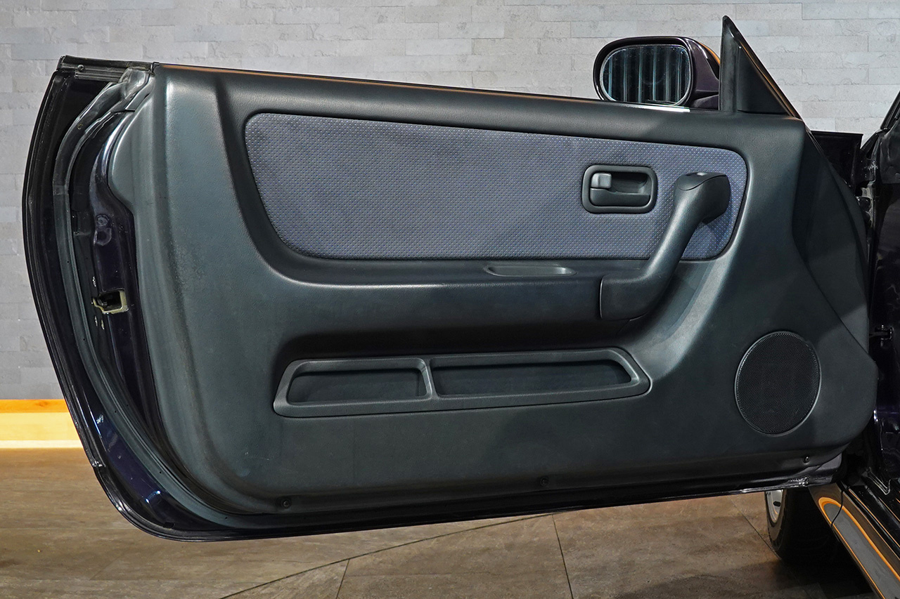 日産 スカイラインGT-R BCNR33 R33 スカイラインGT-R V-Spec