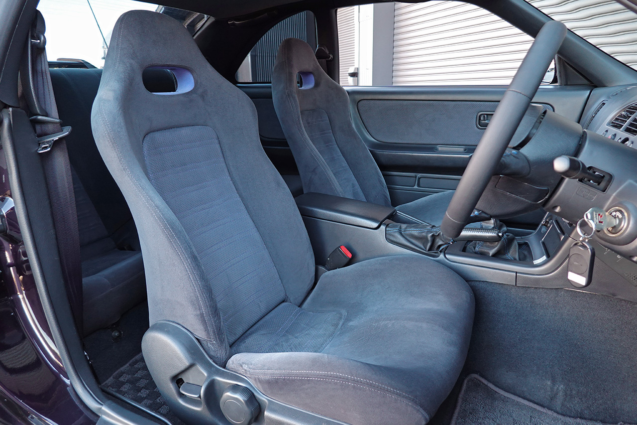 日産 スカイラインGT-R BCNR33 R33 スカイラインGT-R V-Spec