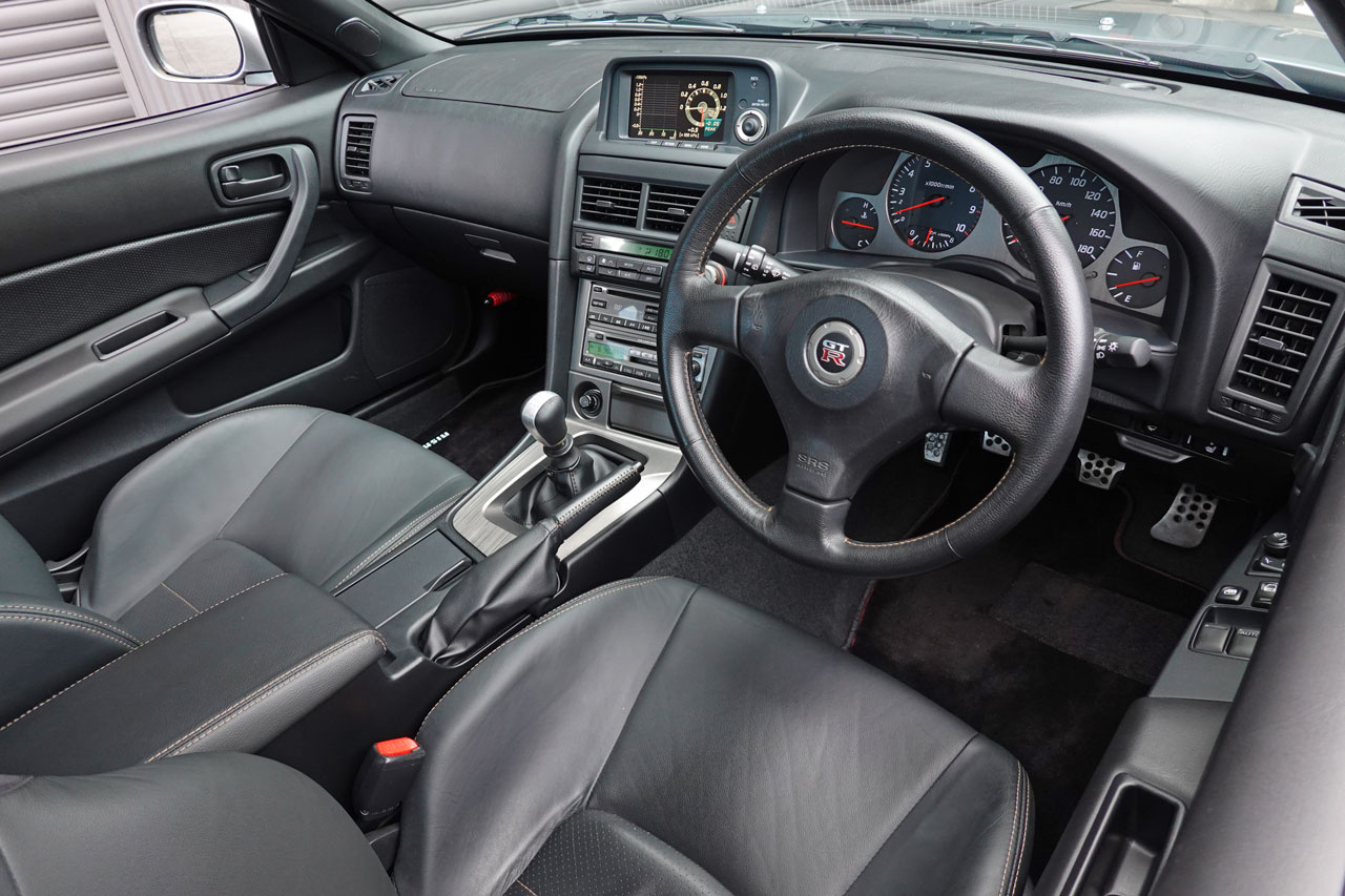 日産 スカイラインGT-R BNR34 R34 スカイライン GT-R  Mスペック