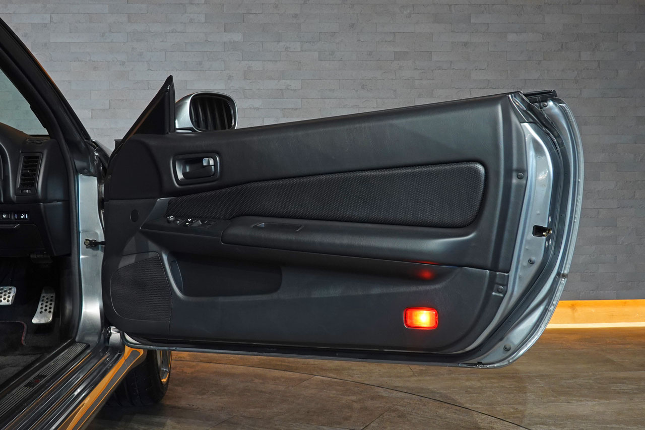 日産 スカイラインGT-R BNR34 R34 スカイライン GT-R  Mスペック