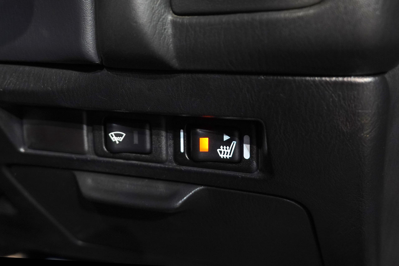 日産 スカイラインGT-R BNR34 R34 スカイライン GT-R  Mスペック