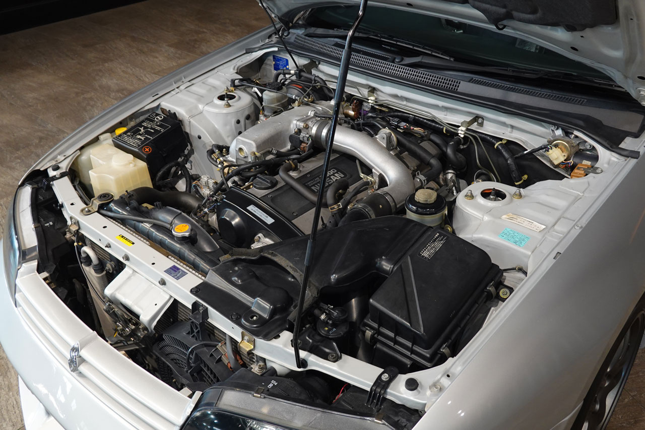 日産 スカイラインクーペ ECR33 スカイライン GTS25t Type M