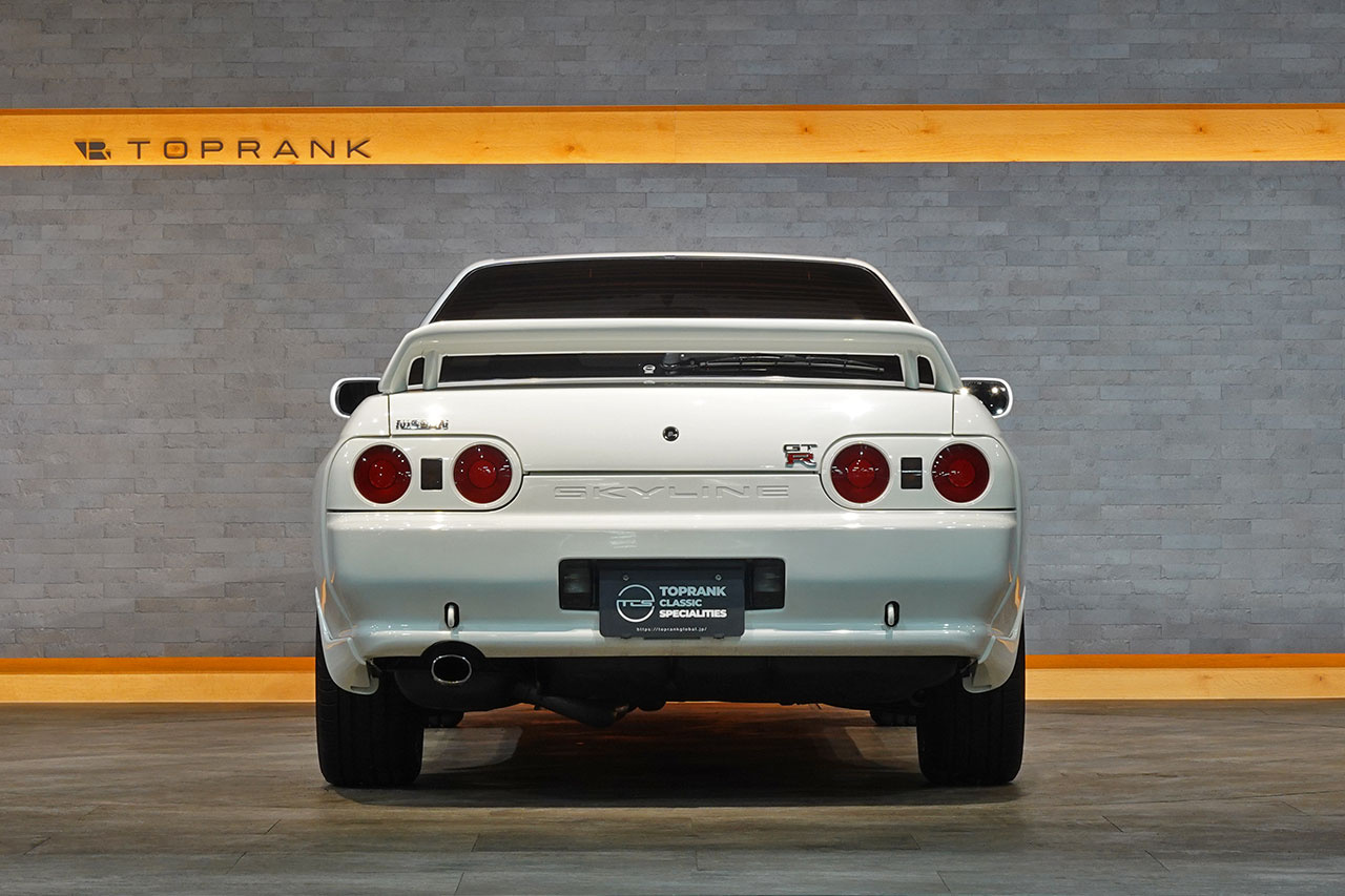 日産 スカイラインGT-R BNR32 R32 スカイラインGT-R V-SPEC II 仕様