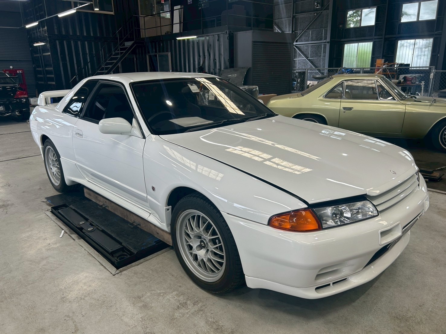 日産 スカイライン 