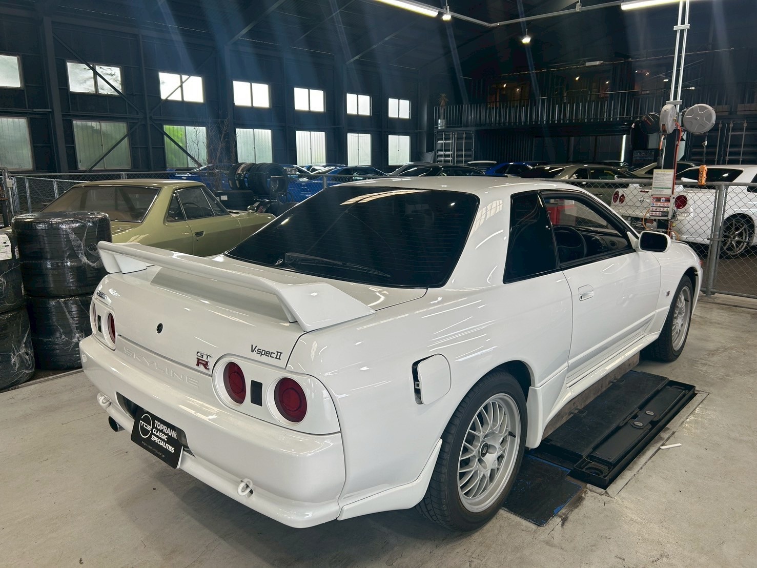 日産 スカイライン 